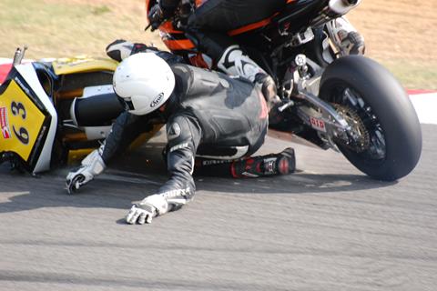 NOT SO LUCKY CUP RIDERS AT BRANDS