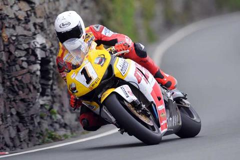 Isle of Man TT: Gary Pinchin's blog - TT finally comes alive