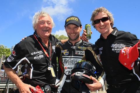 Isle of Man TT: Gary Pinchin's blog - I'm pleased Bruce Anstey dominated the supersport race