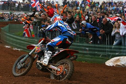 FIM World Motocross: Tony Cairoli and Jonathan Barragan rule Britannia