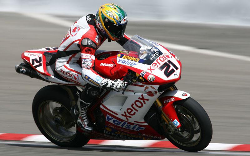 Nurburgring World Superbikes: Troy Bayliss sets the pace in final 