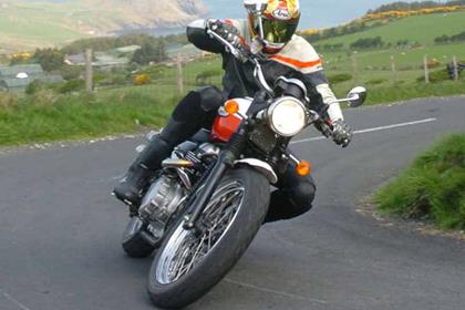 TRIUMPH SCRAMBLER (2006-on)