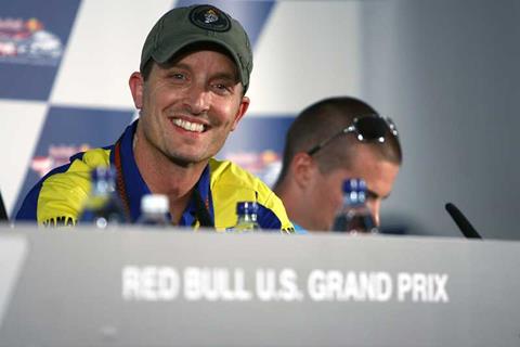 Colin Edwards to stay with Tech3 until 2009 