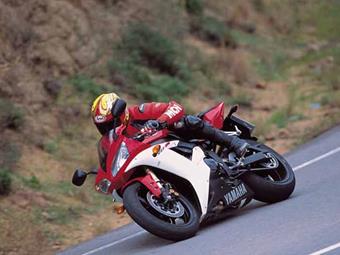 YAMAHA R1 (1998-2003) review