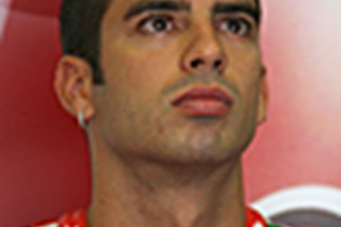 Melandri to keep Ducati ride?