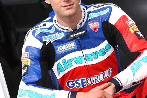 Have lunch with Leon Camier at Knockhill BSB