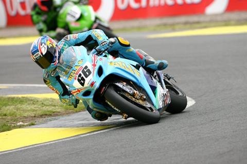 Cadwell Park British Superbikes: Rizla Suzuki aim for second spot in championship