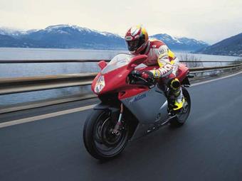 MV-AGUSTA F4 750 (1999-2004) review