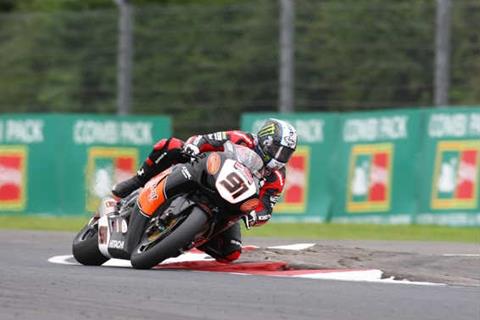 Croft British Superbikes: HM Plant Honda head FP3 