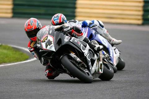 Croft British Superbikes: Michael Laverty not finding side grip