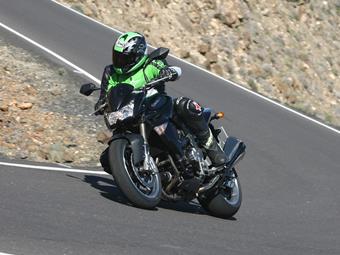 KAWASAKI Z1000 (2007-2009) review