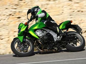 KAWASAKI Z750 (2007-2012) review