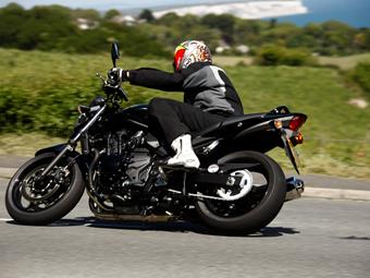 SUZUKI GSF650 BANDIT (2007-2012) review