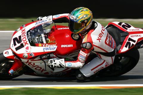 Magny Cours WSB: Troy Bayliss wins race two