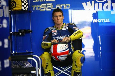 James Toseland made to wait for 2009 Yamaha debut