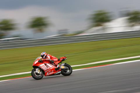 Casey Stoner vows to mount victory assault