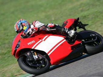 DUCATI DESMOSEDICI RR (2007-2009) review