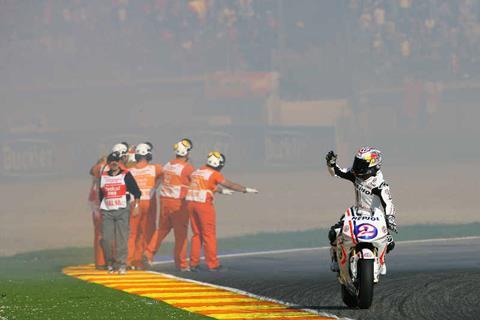 Valencia MotoGP: Dani Pedrosa powerless to deny Casey Stoner