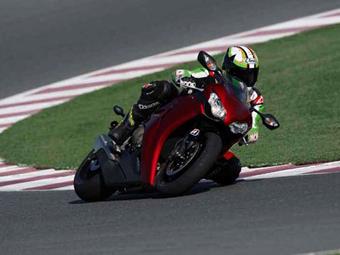 HONDA CBR1000RR FIREBLADE (2008-2009) review