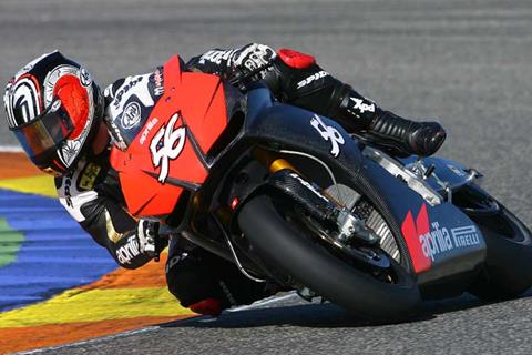 Shinya Nakano gets first ride of WSB Aprilia RSV4