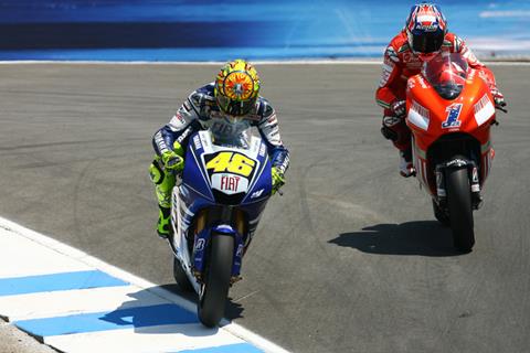 Valentino Rossi installs Casey Stoner as chief 2009 rival