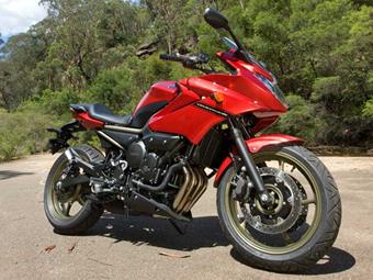 YAMAHA XJ6 DIVERSION (2009-on) review