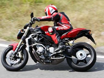 MV-AGUSTA BRUTALE 989R (2008-2012) review