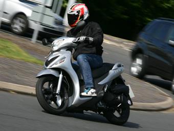 SUZUKI UX125 (2008-2010) review