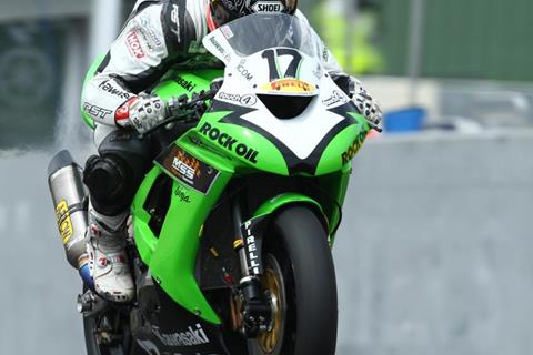 Knockhill BSB: Positive start for MSS Colchester Kawasaki