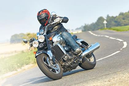 TRIUMPH ROCKET III (2009-2017)