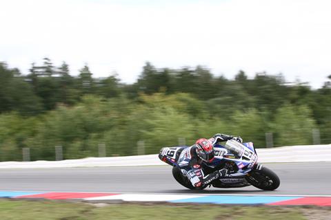 Brno WSB: Spies on pole