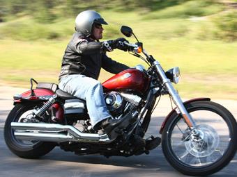 HARLEY-DAVIDSON DYNA GLIDE (2010-2013) review