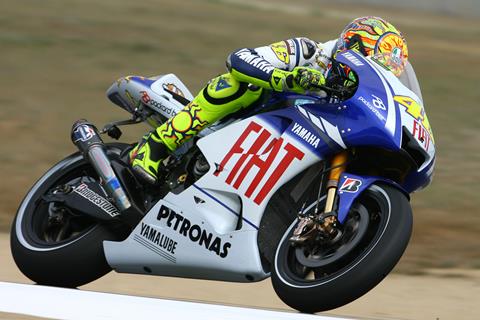 Brno MotoGP: Rossi wins, Lorenzo crashes out