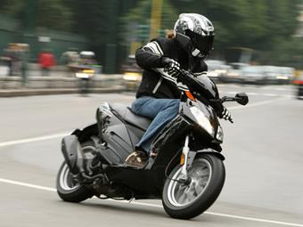 APRILIA SPORT CITY 300 (2008-2011) review