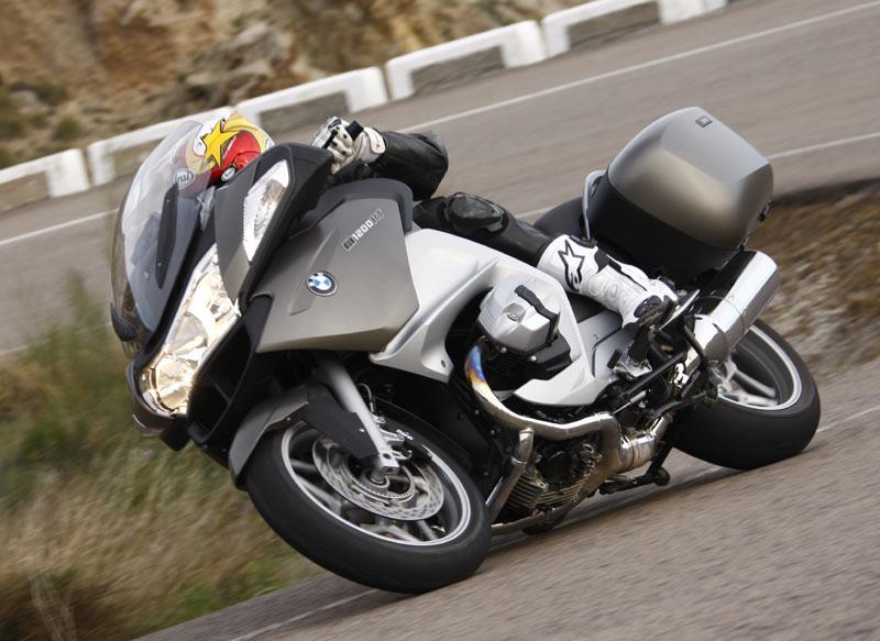 BMW R1200RT (2010-2013) Review | Speed, Specs & Prices