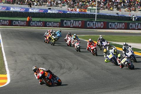 Valencia MotoGP: Dani Pedrosa signs off 2009 in style