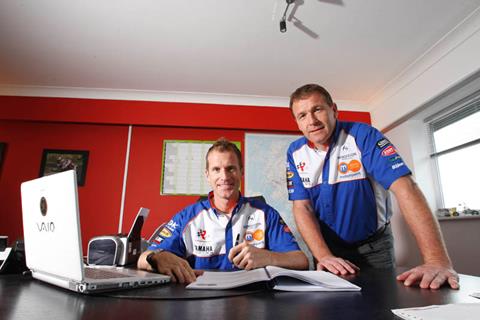 Neil Hodgson signs for Motorpoint Yamaha!