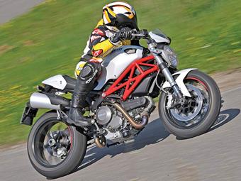 DUCATI MONSTER 796 (2010-2013) review