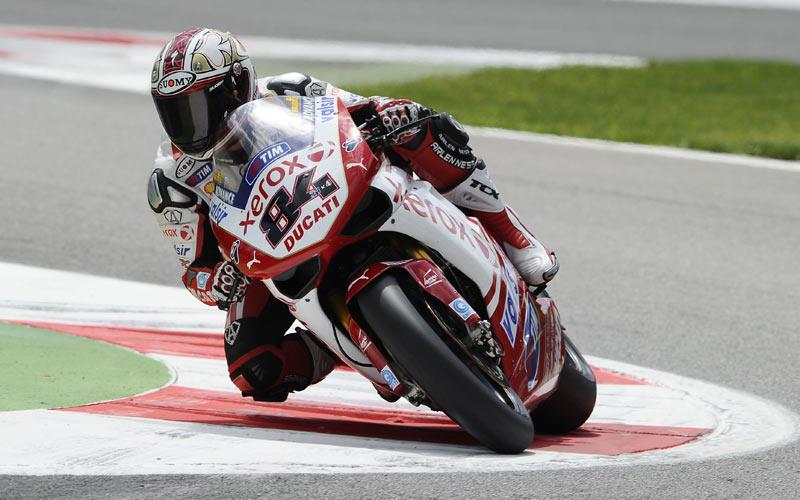 WSB Kyalami: Fabrizio on top as Ducati dominate