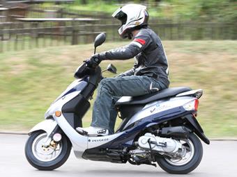 PEUGEOT V-CLIC 50 (2007-on) review