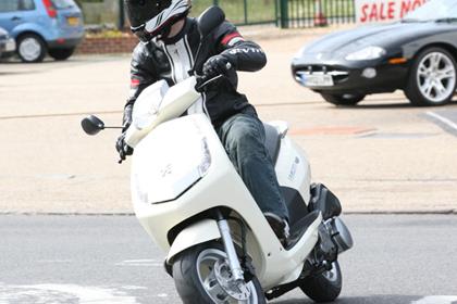 PEUGEOT VIVACITY 125 (2010-on)