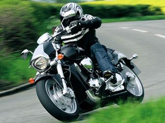 SUZUKI M1800R INTRUDER (2006-on) review