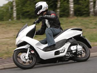 HONDA PCX125 (2010-2013) review