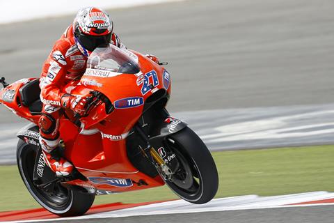 British MotoGP:  Bad start costs Casey Stoner