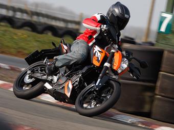 KTM 125 DUKE (2011-2016) review