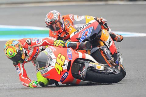 Rossi, Stoner crash to be investigated by MotoGP Race Direction