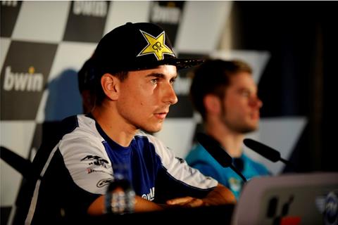 Estoril MotoGP: Simoncelli and Lorenzo in public bust-up