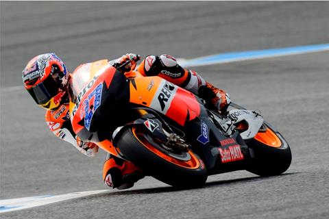 Estoril MotoGP: Turning issue slows Casey Stoner