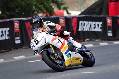 Isle of Man TT blog: Anstey tops practice