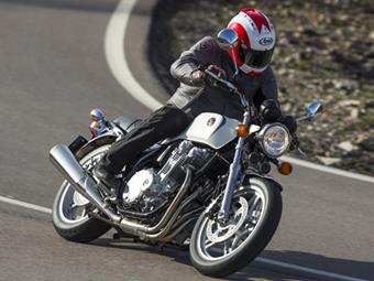 HONDA CB1100 (2013-on) review